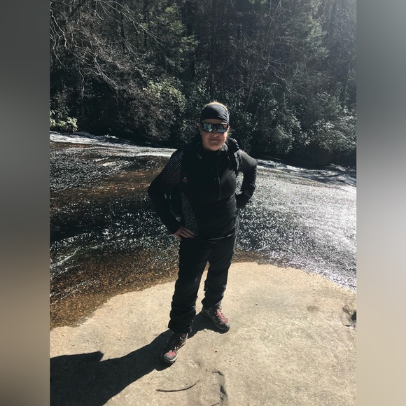 Hello, Andrea is LIVE! Come join! - Picture 2 of 5